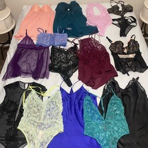 Victoria’s Secret Lingerie Lot SMALL